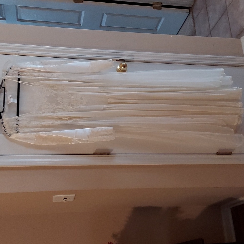 NWOT 1989 Victoria's Secret Bridal Gold Crown Label Peignoir Set SM 6-8 UNWORN!